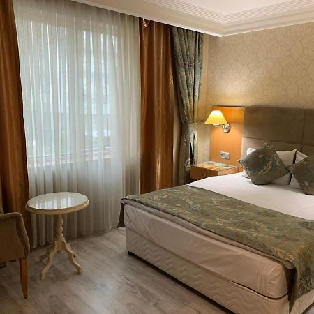 Adana Yukselhan Hotel Exterior foto